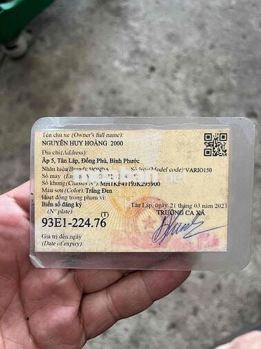 Honda Vario 150 Tự động Trắng Đen