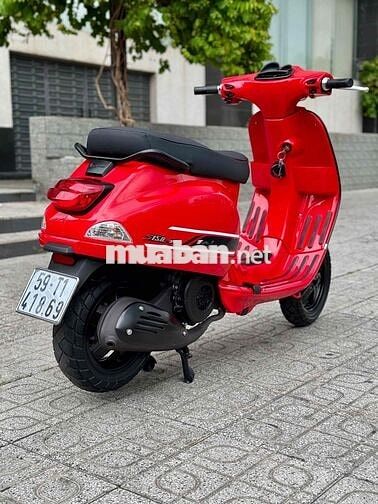 Vespa S150 3Vie Màu Đỏ 2013