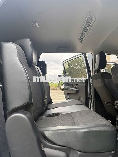 Suzuki XL7 2024 Trắng Hybrid Tự động 7 chỗ