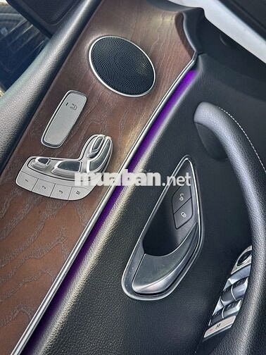 Mercedes-Benz E200 2019 đã up body E300 Trắng