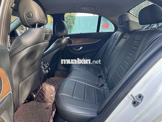 Mercedes-Benz E200 2019 đã up body E300 Trắng