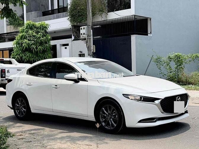 Mazda 3 Luxury 2022 đẹp lướt