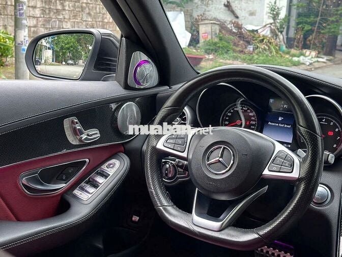Mercedes-Benz C300 AMG 2016 Đen nội thất đỏ