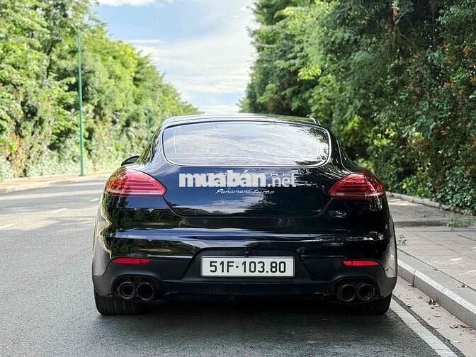 Porsche Panamera Turbo V8 4.8L Twin-Turbo Đen