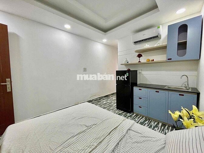 STUDIO CỬA SỔ TRỜI FULL NỘI THẤT RỘNG RÃI NGAY CẦU KHO - Q1