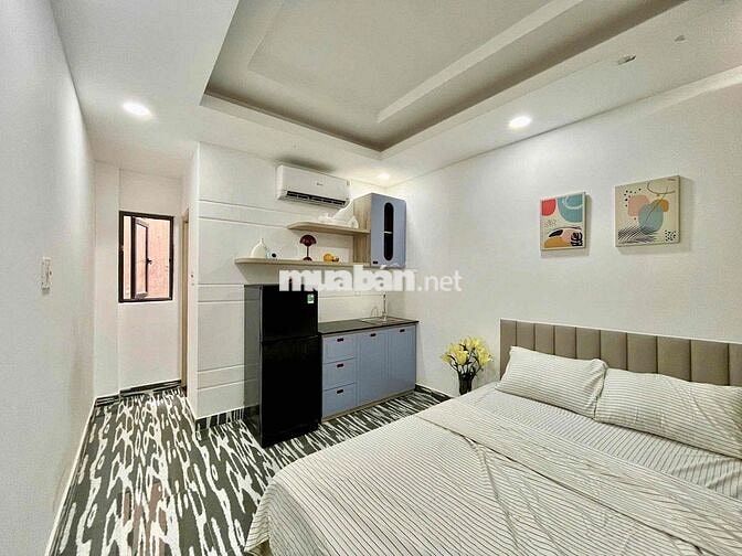 STUDIO CỬA SỔ TRỜI FULL NỘI THẤT RỘNG RÃI NGAY CẦU KHO - Q1