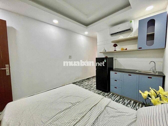 STUDIO CỬA SỔ TRỜI FULL NỘI THẤT RỘNG RÃI NGAY CẦU KHO - Q1
