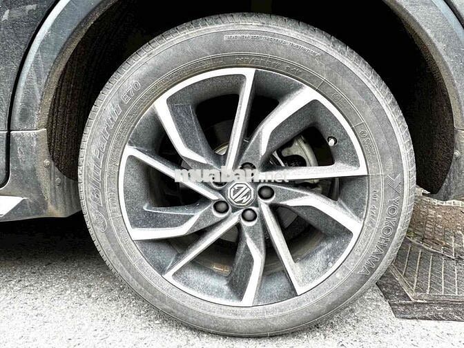 MG ZS Luxury 1.5 AT sản xuất 2023 nhập khẩu