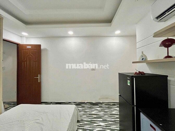 STUDIO CỬA SỔ TRỜI FULL NỘI THẤT RỘNG RÃI NGAY CẦU KHO - Q1