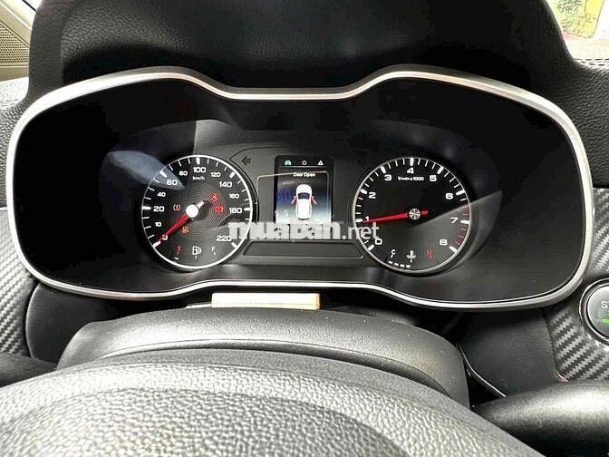 MG ZS Luxury 1.5 AT sản xuất 2023 nhập khẩu