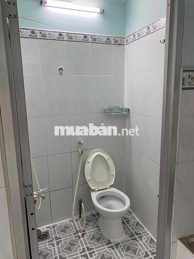 phòng trọ 24 m gác suốt đg bình chiểu p bình chiểu