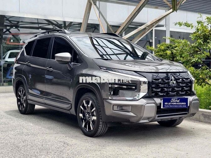 Mitsubishi Xpander Cross AT 2025 1.5L Xám Tự động