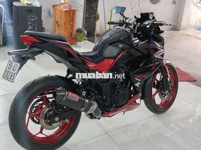 Z300 đk 2017 Đen, Đỏ bao ký ủy quyền hoặc mua bán