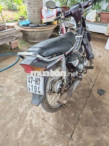 Honda Dream Thái Tím Đã sử dụng