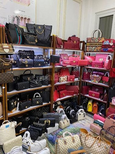 Nhà có việc nên cần thanh lý lô túi xách , hàng 1.1 cao cấp