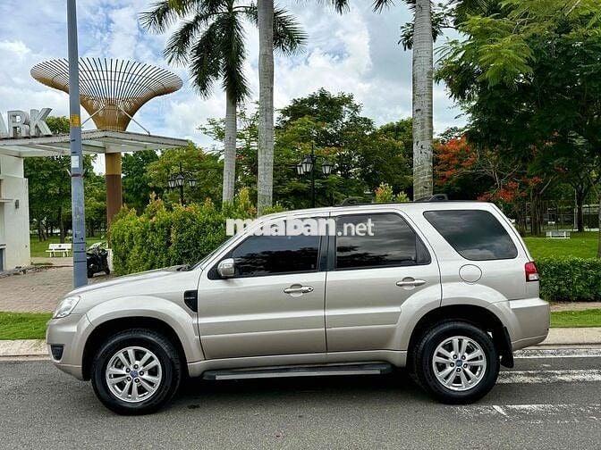 Ford Escape XLS 1 cầu 2009 Vàng cát
