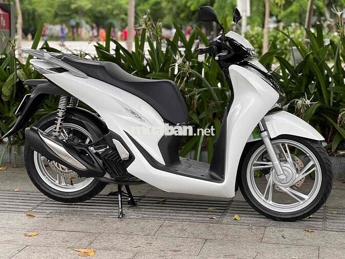Honda SH 125 ABS 2025 Trắng bạc đen 2000km