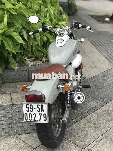 Honda Magna 50cc Xám bạc.