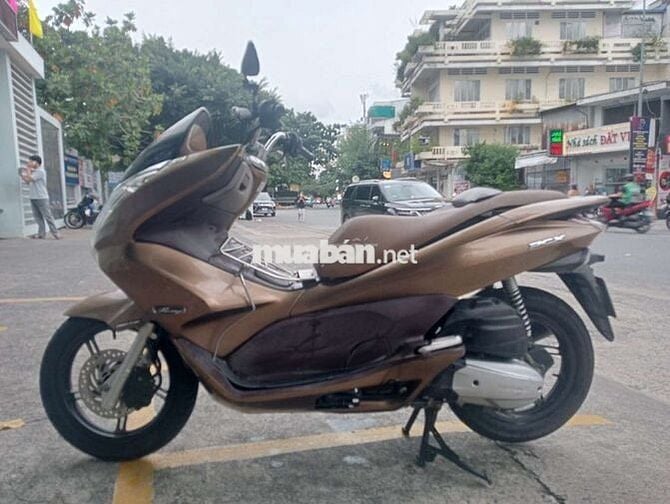 Honda PCX 9chủ ký giấy