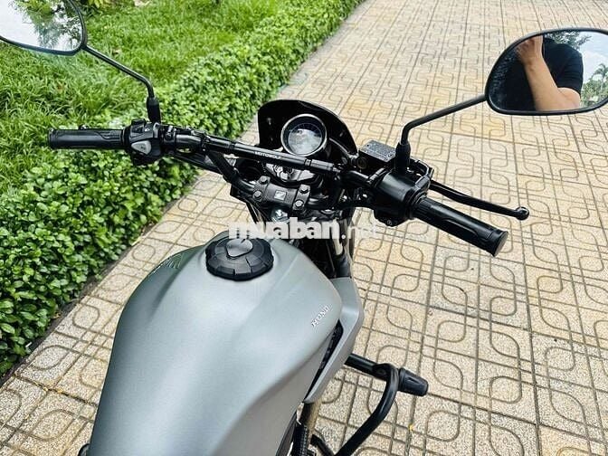 Honda CB150 Verza 2024 Xám 8000 km