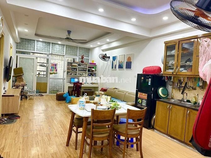 CHÍNH CHỦ CẦN BÁN GẤP CĂN HỘ BMM TẦNG ĐẸP 84,9M2