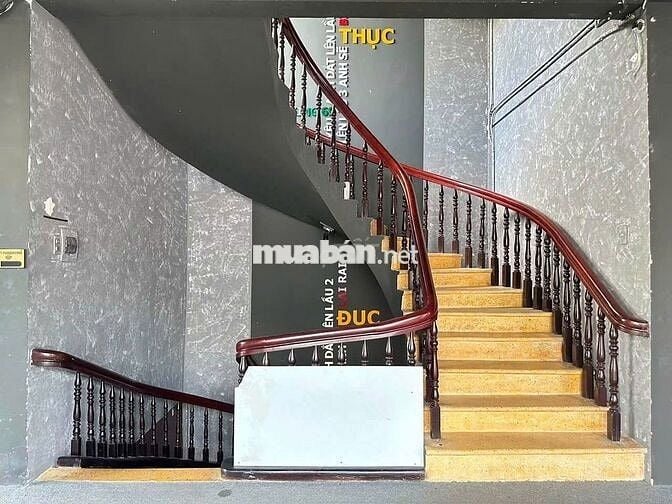 🔥 Nhà 2 mặt tiền hẻm – Ngang 8m, trống suốt, cực kỳ phù hợp kinh doanh