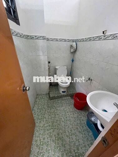 Hẻm 5m Thông NGUYỄN SƠN, 2 Tấm, 4 x 15m, 3 Phòng Ngủ, 2 wc