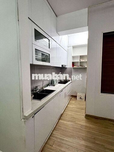 KĐT TP Giao Lưu, lô góc, 3 thoáng, hồ điều hòa, 56m 2 ngủ, sổ đỏ
