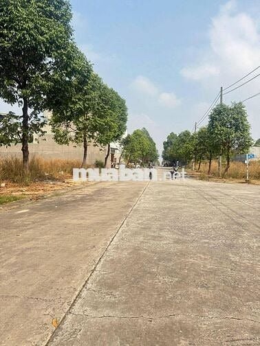 BÁN ĐẤT KDC ẤP1 KCN MỸ PHƯỚC3 150m2/700tr HỢP ĐẦU TƯ KINH DOANH SHR