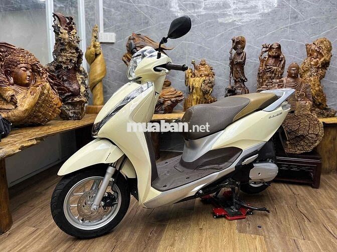 Honda Lead 125Fi 2018 Smartkey có cccd chủ xe