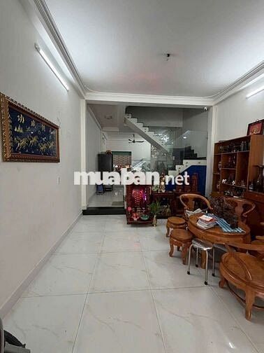 NHÀ MẶT TIỀN KINH DOANH NỘI BỘ TÊN LỬA