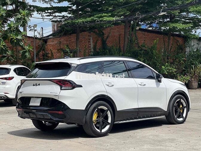 KIA Sportage Signature 2025 Trắng 38.000 km
