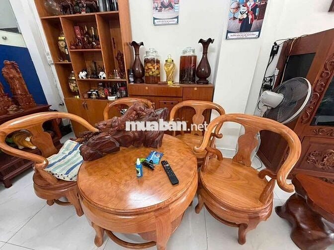 NHÀ MẶT TIỀN KINH DOANH NỘI BỘ TÊN LỬA