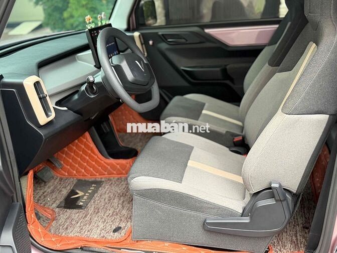 VinFast VF3 2024 Hồng tim 13000 km pin mua