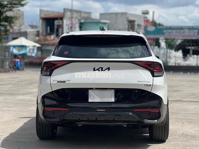 KIA Sportage Signature 2025 Trắng 38.000 km