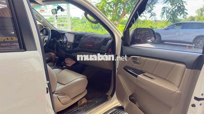 Toyota Fortuner TRD Sportivo 2016 1 cầu AT Trắng