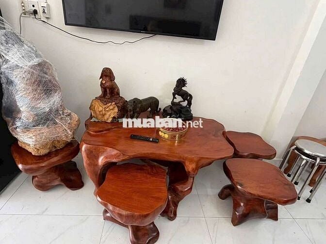 NHÀ MẶT TIỀN KINH DOANH NỘI BỘ TÊN LỬA