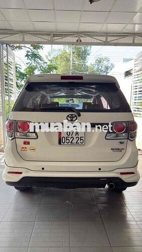 Toyota Fortuner TRD Sportivo 2016 1 cầu AT Trắng
