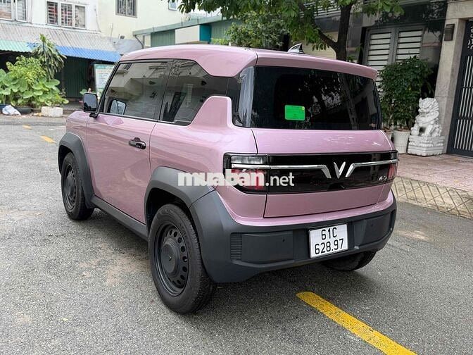 VinFast VF3 2024 Hồng tim 13000 km pin mua