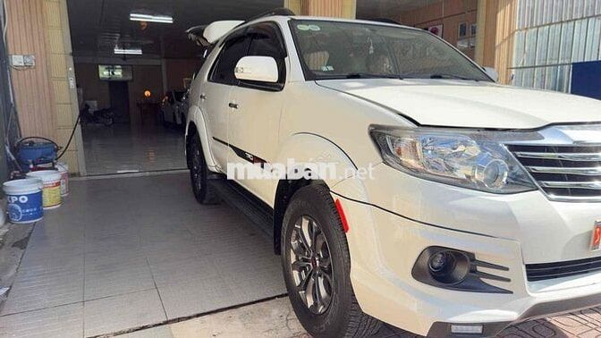 Toyota Fortuner TRD Sportivo 2016 1 cầu AT Trắng