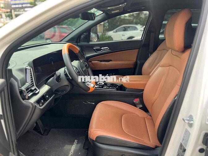 KIA Sportage Signature 2025 Trắng 38.000 km