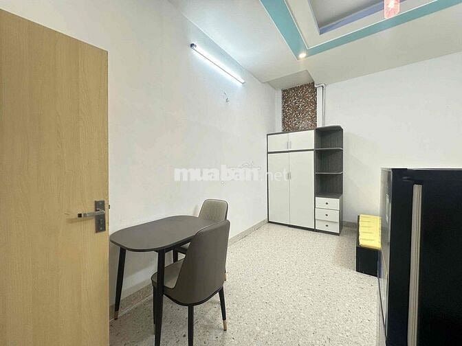STUDIO FULL ĐẦY ĐỦ NỘI THẤT GIỜ GIẤC TỰ DO NGAY NGÃ 4 BỐN XÃ