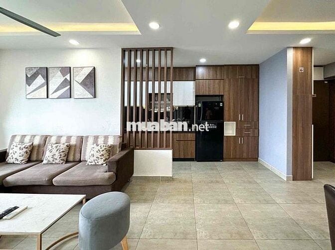 Cho thuê căn hộ 3PN2WC ngay trung tâm Quận 7