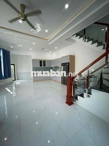 CHO THUÊ NHÀ GẦN NGÃ 6 Bình Dương