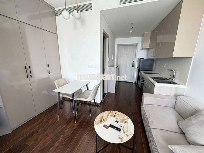 siêu rẻ!!  căn studio, 32m, 2 tỷ 1,khu sola park- vinhomes smartcity