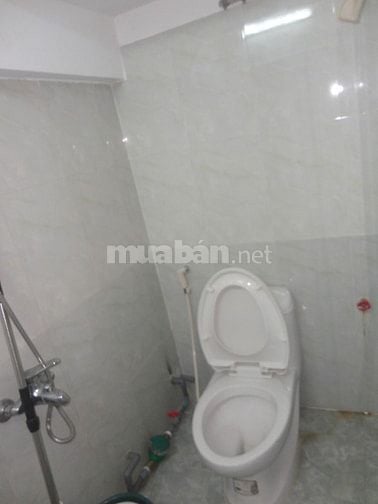 Phòng trọ cho thuê ngay ngã 5 Gò Vấp - Quang Trung và Nguyễn Oanh