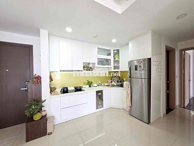 Cho thuê căn hộ 2phòng ngủ 2WC. chung cư The Botanica. Gàn cv Gia Định