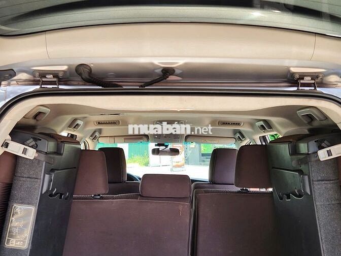 Toyota Fortuner 2017 Máy dầu Số sàn Xám