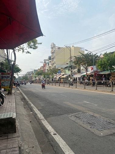 Mặt tiền kinh doanh đỉnh-đường Bà Hom-Nhà 3 tầng ngay chợ Phú Lâm Q6.