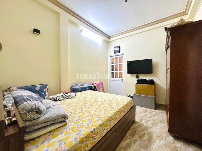 Mặt tiền kinh doanh đỉnh-đường Bà Hom-Nhà 3 tầng ngay chợ Phú Lâm Q6.